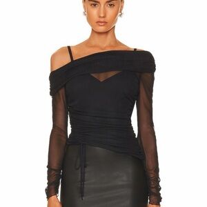 NEW! JONATHAN SIMKHAI STANDARD
Nia Top Black size S NWT